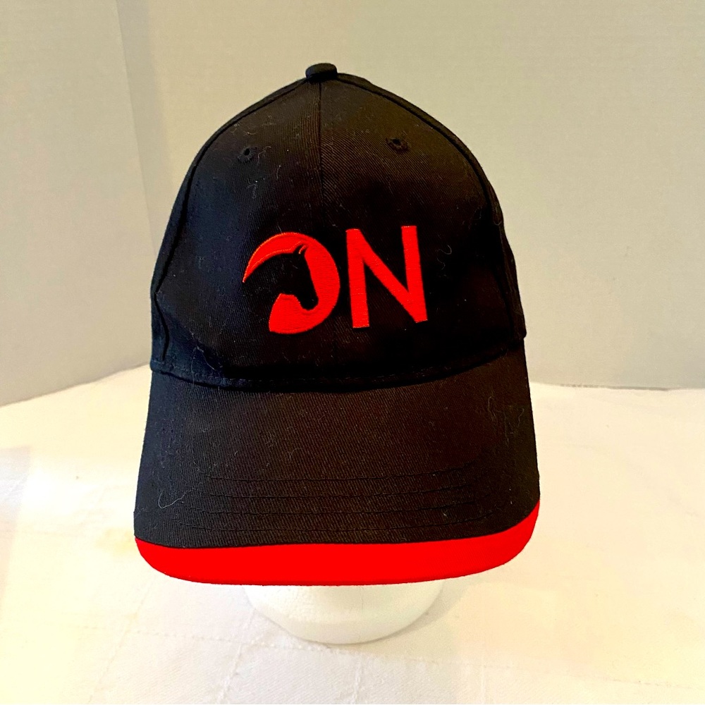 Fersten worldwide prestige collection cap horse outline on the cap. Equestrian